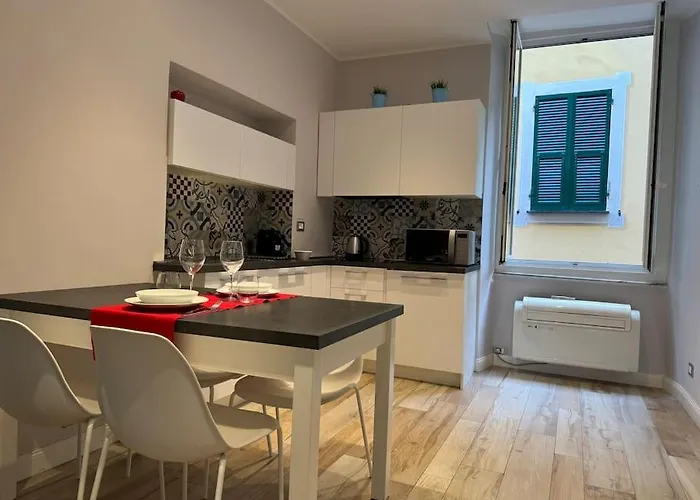 아파트 Bighetti Living