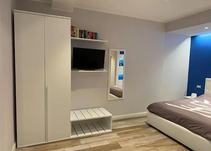 아파트 Bighetti Living *